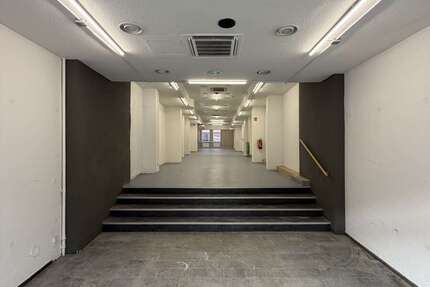 Gewerbeobjekt Mölln - 1.200&euro; | Angebot:23882173