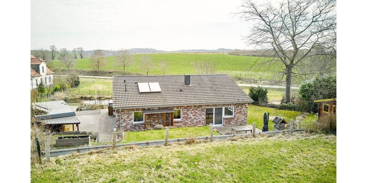 Bungalow Malente / Neukirchen Neukirchen - 4 Zimmer, 121 m&sup2;, 399.000&euro; | Angebot:26208386