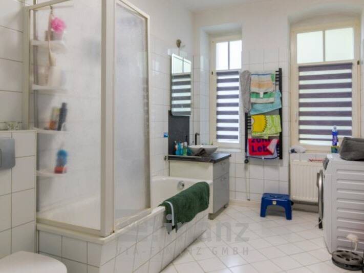 Etagenwohnung Zwickau Innenstadt - 4 Zimmer, 90 m&sup2;, 79.000&euro; | Angebot:26246893
