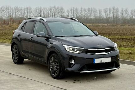 Kia Stonic 82.100 km 12.500 &euro; Rostock 18055