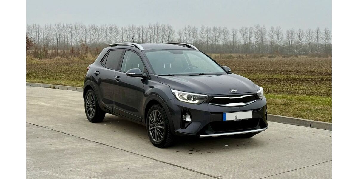 Kia Stonic 82.100 km 12.500 &euro; Rostock 18055
