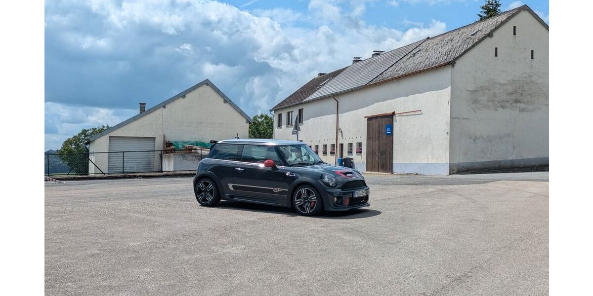 Mini John Cooper Works 40.333 km 34.900 &euro; Prüm 54595