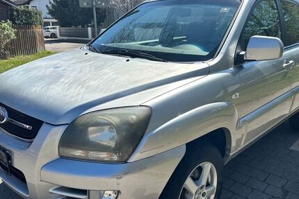 Kia Sportage 245.000 km 2.300 &euro; München 81825