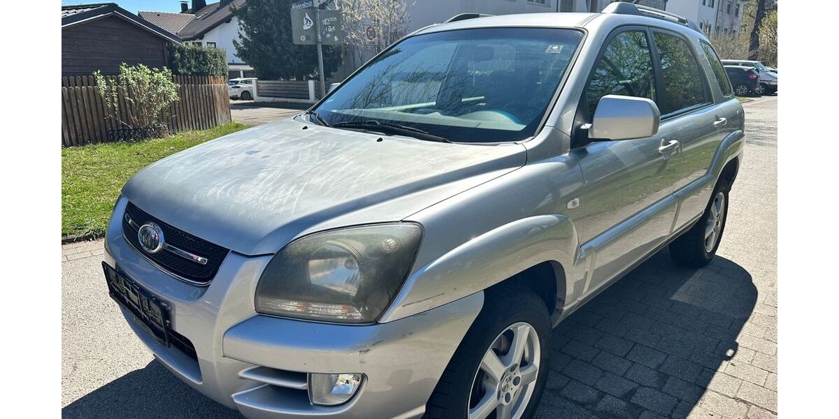 Kia Sportage 245.000 km 2.300 &euro; München 81825