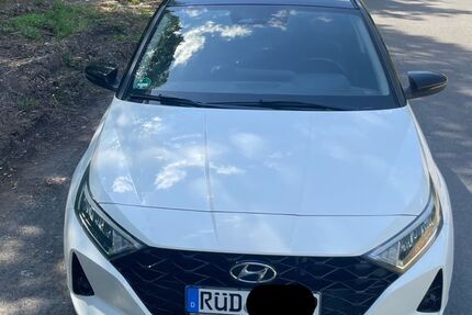 Hyundai i20 81.000 km 14.490 &euro; Hünstetten 65510
