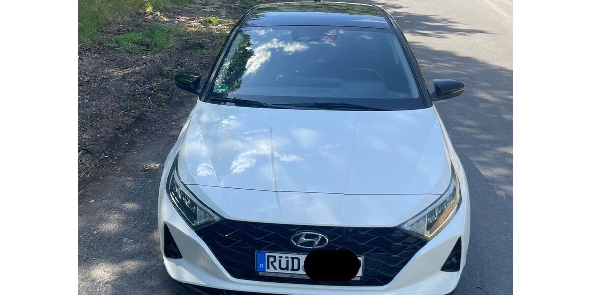 Hyundai i20 81.000 km 14.490 &euro; Hünstetten 65510