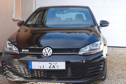 VW Golf 310.000 km 7.900 € Titisee-Neustadt 79822