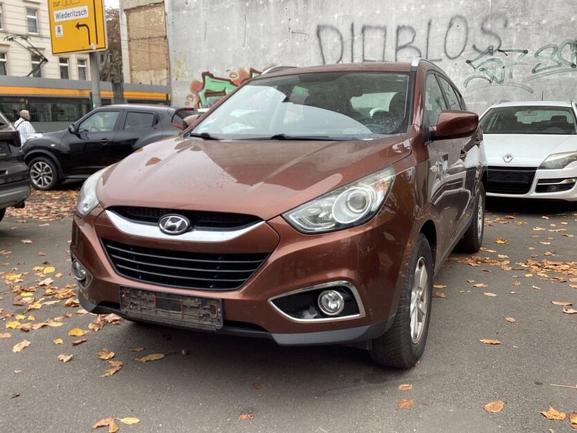 Hyundai ix35 119.123 km 5.600 € Leipzig 04155