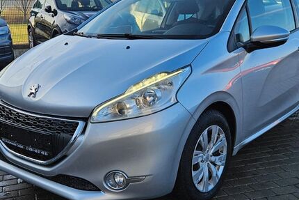 Peugeot 208 101.235 km 4.250 &euro; Calden 34379