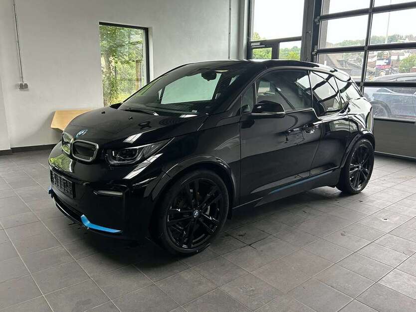 i3