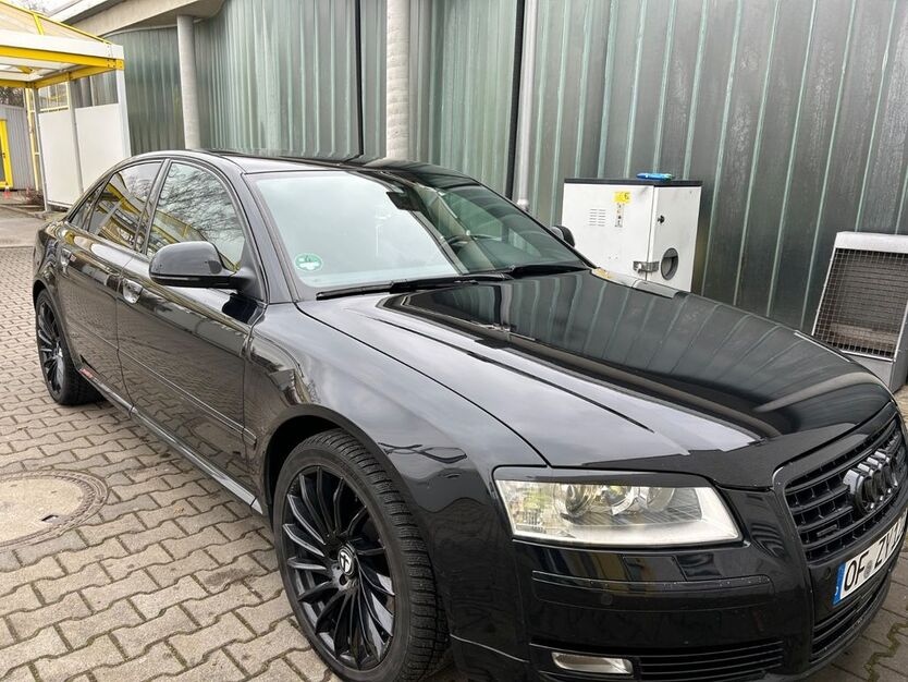 Audi A8 330.000 km 8.660 € Langen 63225