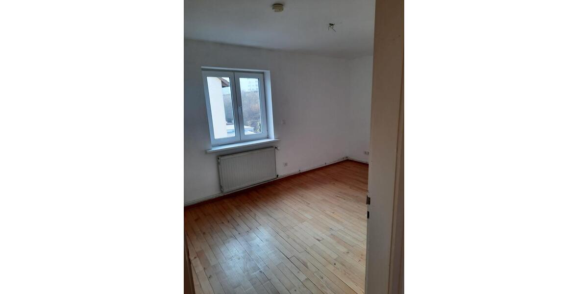 Mehrfamilienhaus, Wohnhaus Waldshut-Tiengen Tiengen - 18 Zimmer, 420 m&sup2;, 900.000&euro; | Angebot:26942198