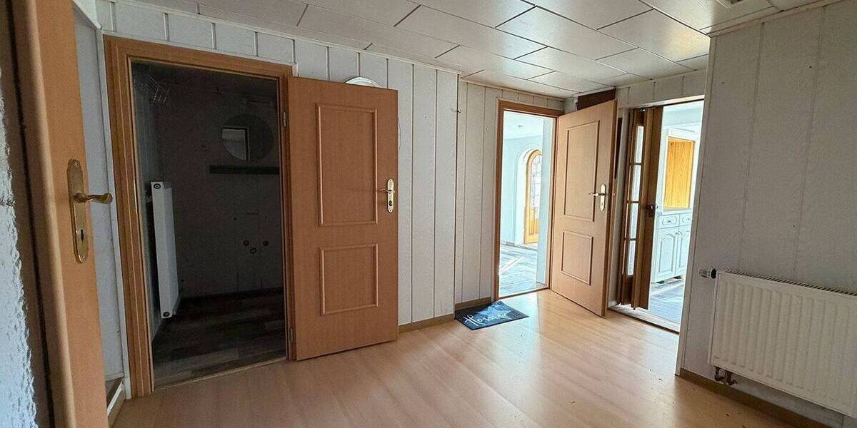 Einfamilienhaus Bad Schandau / Ostrau Ostrau - 9 Zimmer, 86 m&sup2;, 19.900&euro; | Angebot:26475051