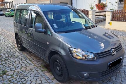 VW Caddy 211.000 km 3.500 &euro; Lichtenstein 09350