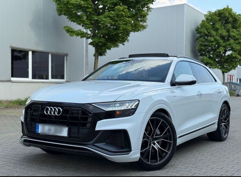 Audi Q8 61.500 km 51.300 € Berlin 10557