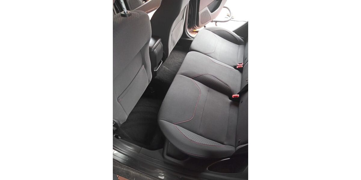 Ford Focus 120.000 km 10.500 &euro; Wiesmoor 26639