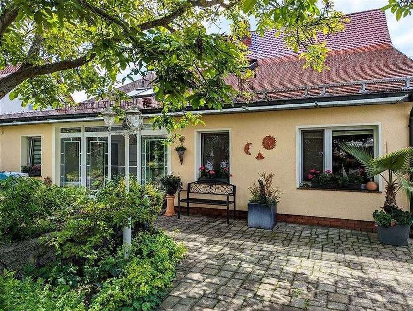 Haus zum Kaufen in Lauta 450.000 € 150 m²