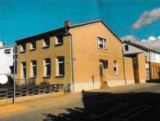 Mehrfamilienhaus, Wohnhaus Güstrow - 7 Zimmer, 179 m&sup2;, 272.000&euro; | Angebot:26465354