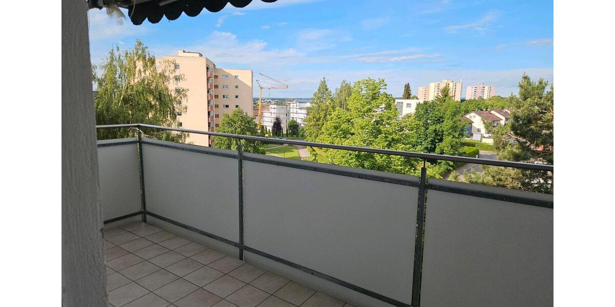 Etagenwohnung Villingen-Schwenningen Schwenningen - 1.5 Zimmer, 45 m&sup2;, 135.000&euro; | Angebot:27017127