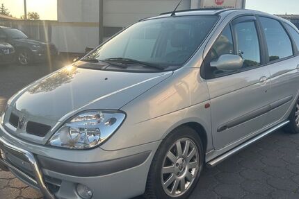 Renault Scenic 121.000 km 1.999 &euro; Elz 65604