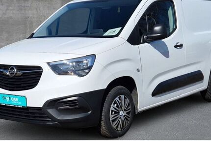 Opel Combo 40.868 km 12.880 € Berlin 13158