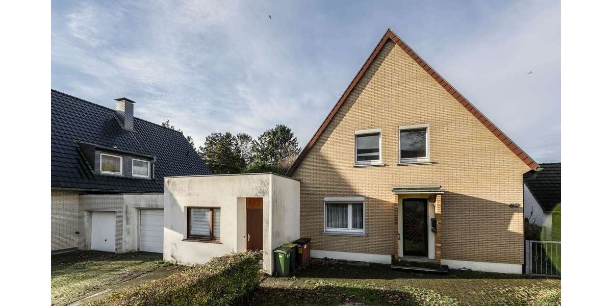 Haus zum Kaufen in Mülheim 450.000 € 139 m² 6.5 zimmer