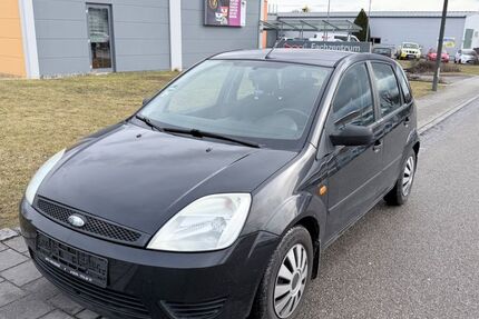 Ford Fiesta 66.200 km 2.299 &euro; stammham 85134
