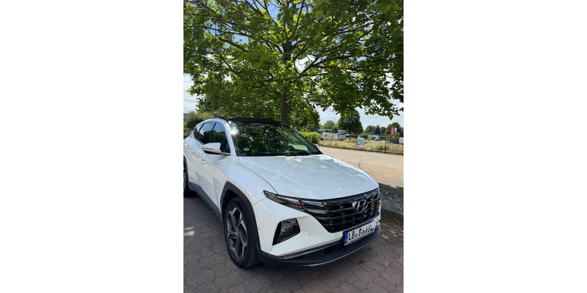 Hyundai TUCSON 53.000 km 27.600 &euro; Markgröningen 71706