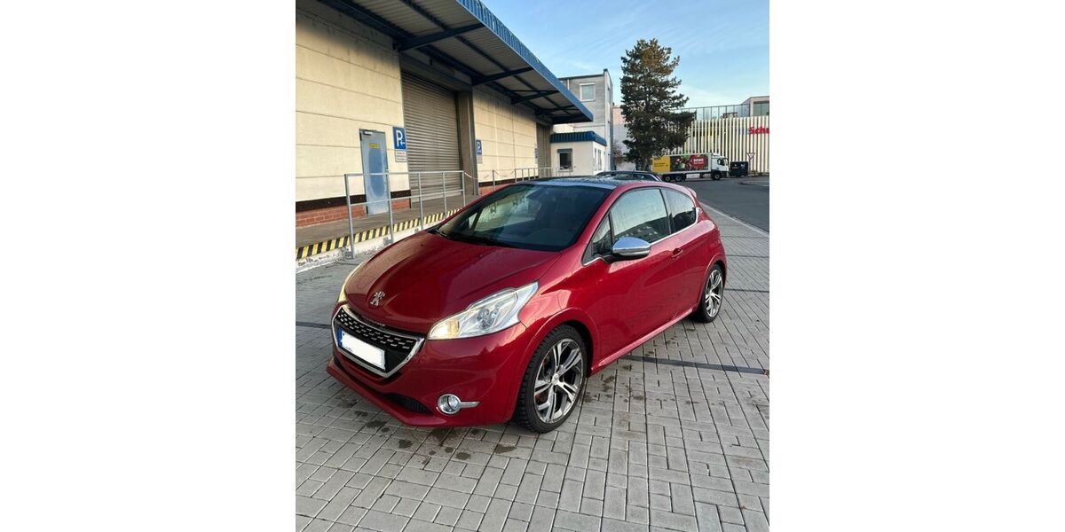 Peugeot 208 167.000 km 3.999 &euro; Nürnberg 90491
