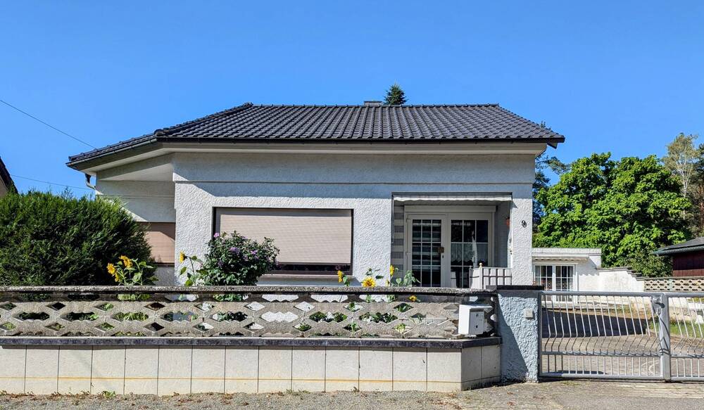 Einfamilienhaus Schipkau Klettwitz - 6 Zimmer, 133 m&sup2;, 120.000&euro; | Angebot:19945712