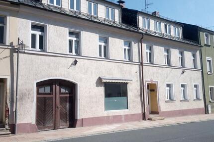 Mehrfamilienhaus mit 6 Wohnungen in Kirchenlamitz zum verkaufen zimmer