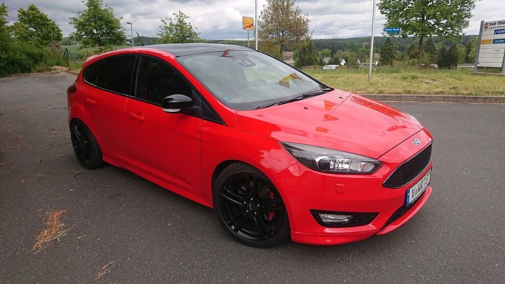 Ford Focus 99.000 km 16.900 € Reichenbach 08468