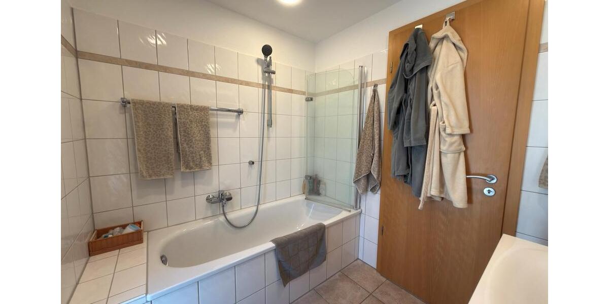 Etagenwohnung Schwerte - 3.5 Zimmer, 76 m&sup2;, 239.000&euro; | Angebot:25994134