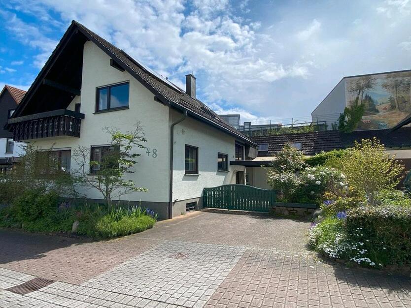 Einfamilienhaus mit 6 Zimmer, Gartenanteil, Garage zimmer
