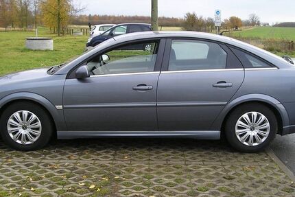 Opel Vectra 150.000 km 2.350 &euro; berlin 12305
