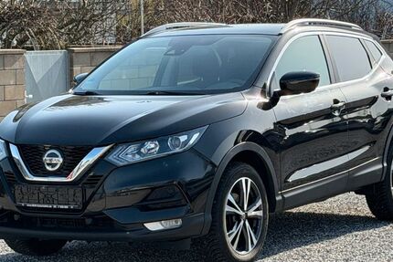 Nissan Qashqai 133.780 km 11.699 &euro; Düren 52351