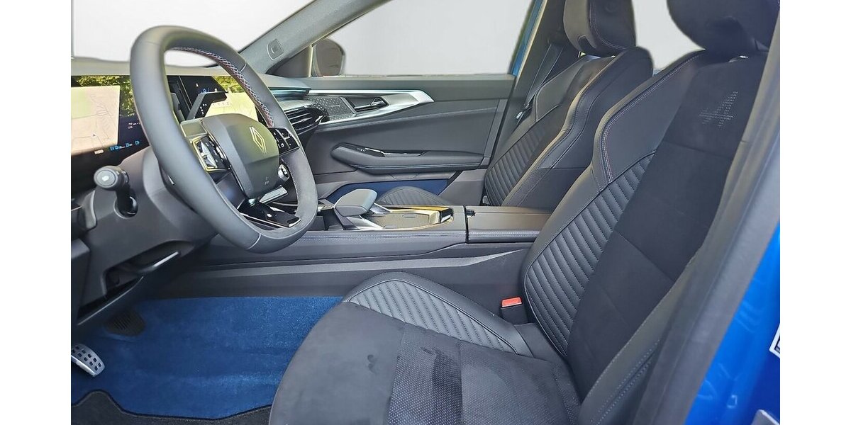 Renault Rafale 300 E-Tech Plug-in Hybrid 4x4 Esp. Alpine 5.107 km 46.345 &euro; Schwalbach/Taunus 65824