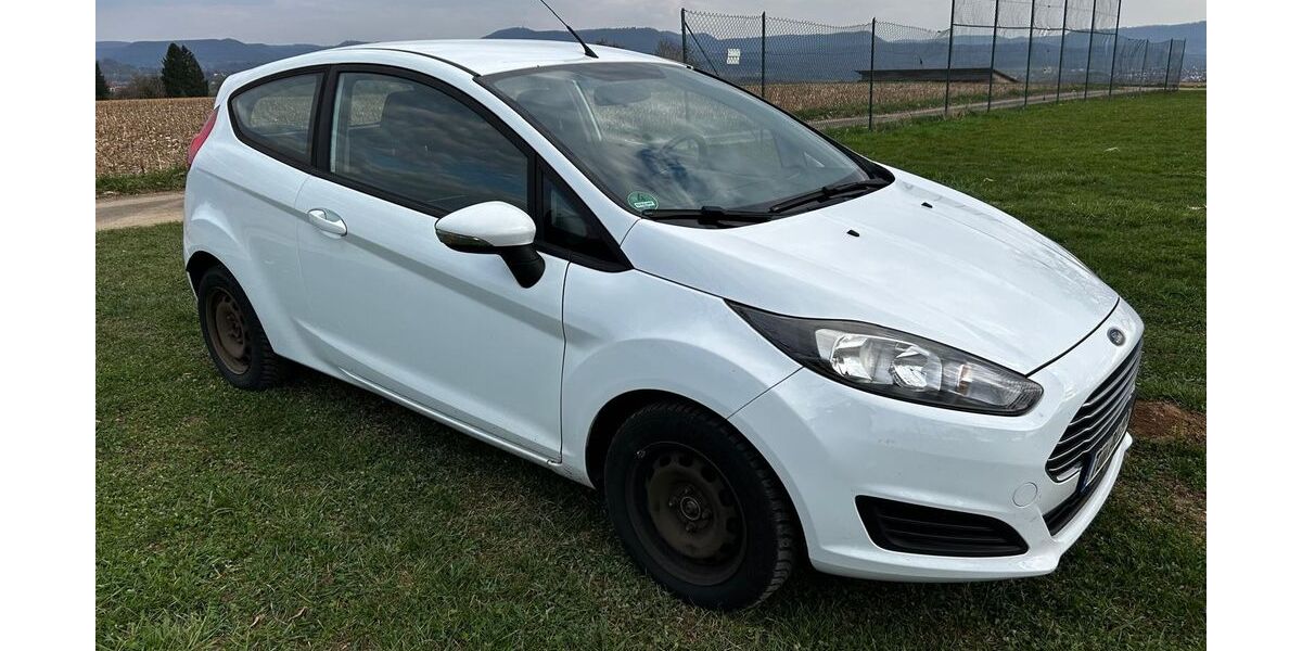 Ford Fiesta 266.000 km 3.100 &euro; Gomaringen 72810
