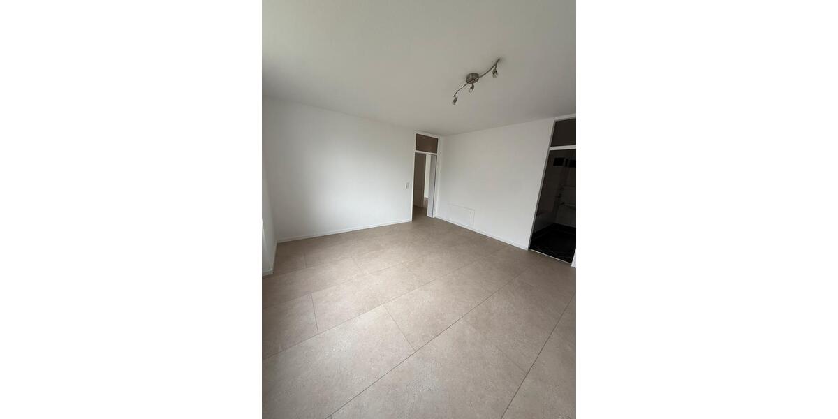 Erdgeschoßwohnung Sankt Augustin - 2 Zimmer, 80 m&sup2;, 1.290&euro; | Angebot:25017104