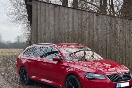 Skoda Superb 104.000 km 20.500 &euro; Nürnberg 90459