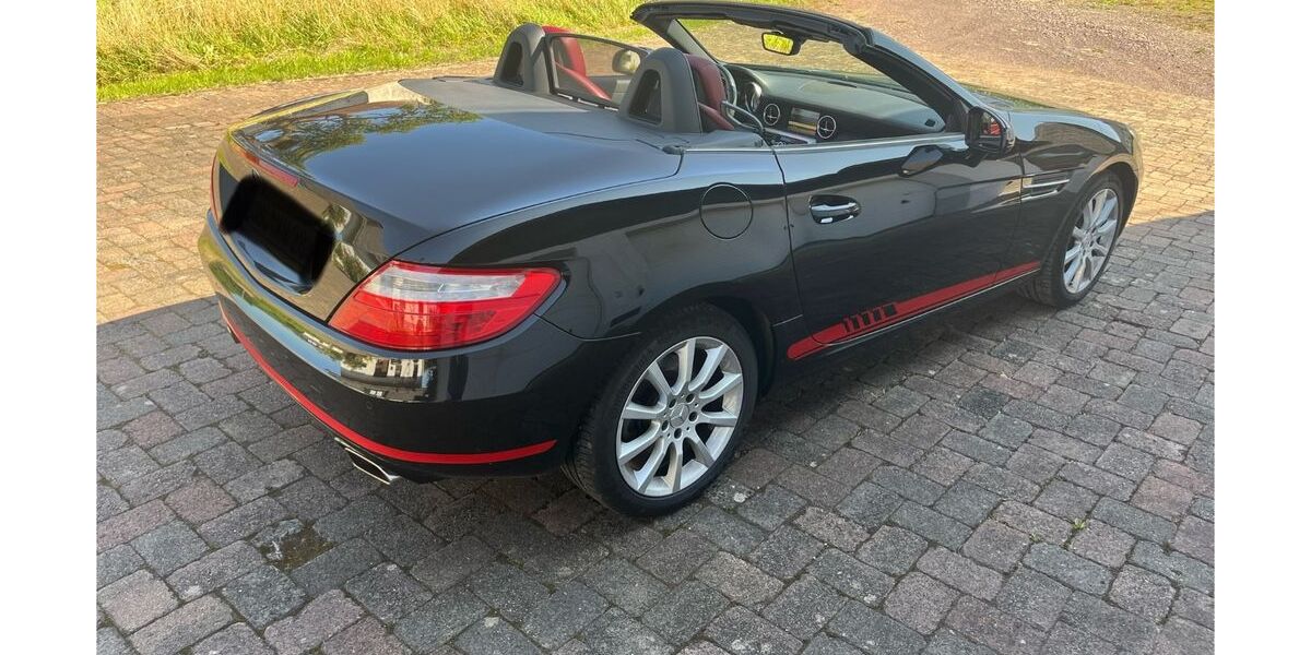 Mercedes-Benz SLK 200 155.000 km 12.400 &euro; Manderscheid 54531