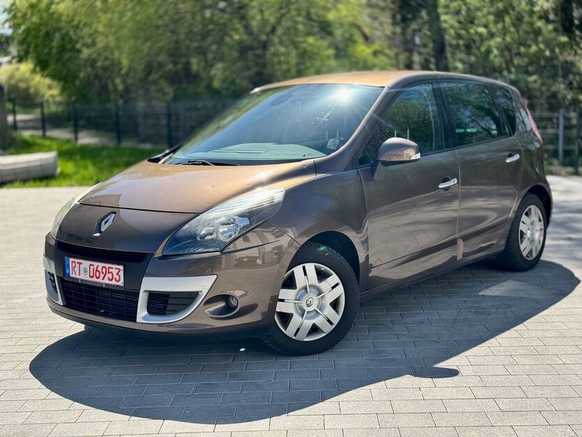 Renault Scenic 193.000 km 2.990 € Pfullingen 72793