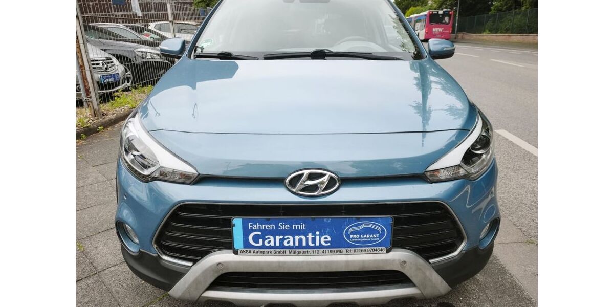 Hyundai i20 101.800 km 8.100 &euro; Mönchengladbach - Odenkirchen 41199