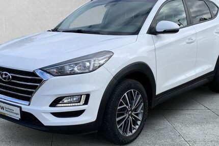 Hyundai TUCSON 52.300 km 18.990 € Frankenberg 09669