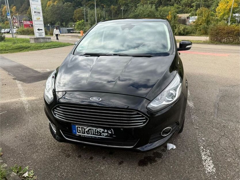 Ford S-Max 146.500 km 15.800 € Schwäbisch Gmünd 73527