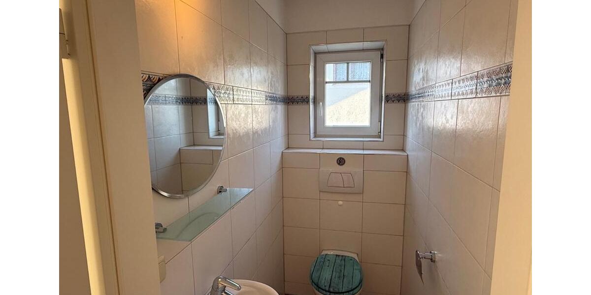 Doppelhaushälfte Tutzing - 5 Zimmer, 141 m&sup2;, 2.390&euro; | Angebot:24660608