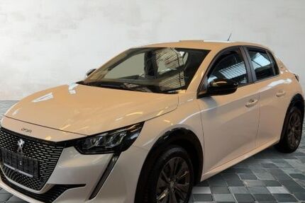 Peugeot 208 51.500 km 18.490 &euro; Nürnberg OT Schweinau 90439