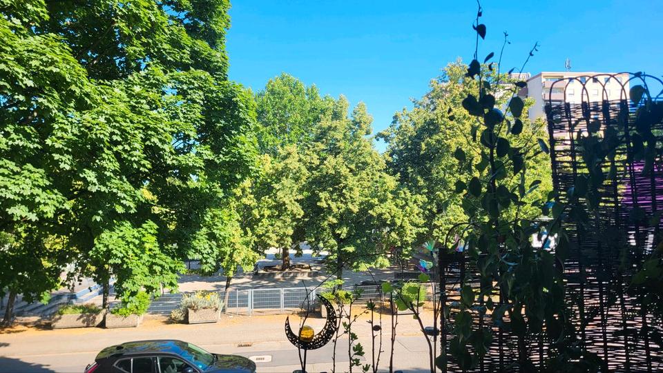 2 ZKB Loggia Balkon PKW Carpot! 2 zimmer