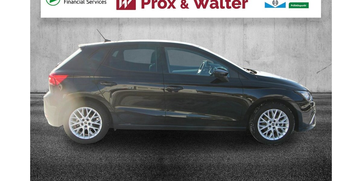 Seat Ibiza TSI OPF FR Sport NAVI+LED+WINTER-PAKET+ALU 9.718 km 18.890 &euro; Hagenow 19230