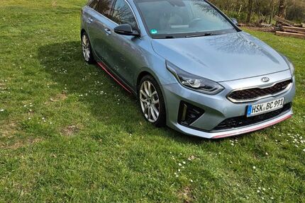 Kia pro ceed / ProCeed 89.000 km 21.900 &euro; Diemelsee 34519